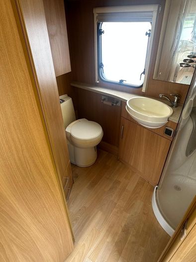 2012 swift challenger 480 2 berth