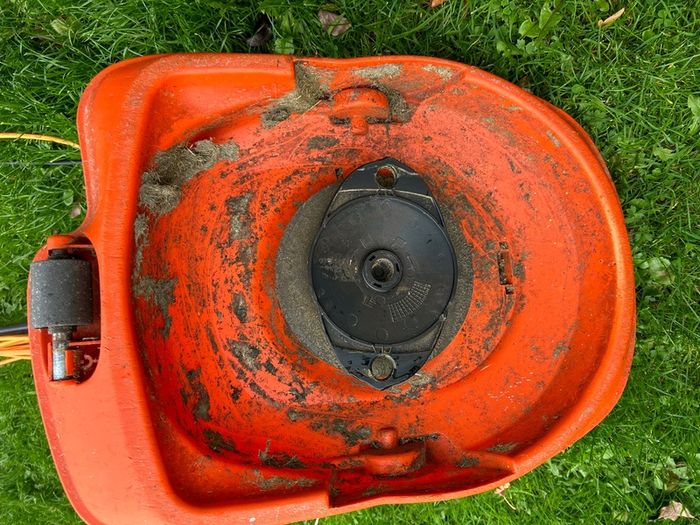 Flymo Electric Lawnmower