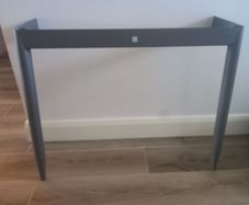 Table legs
