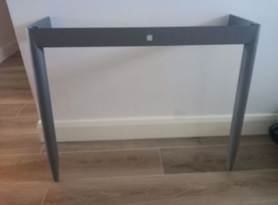 Table legs