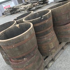 Oak barrels