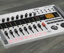 Zoom L24 - Multi track recorder - Live mixer - Audio Interface