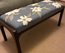 Bench/footstool