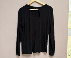 Sinead Keary top