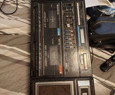 Vintage SANYO Radio and Dual Tape Deck, Model No. C36L, and 2 speakers, in excellent condition, both Tapes and Radio functioning well
