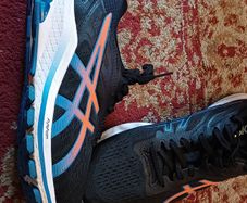 Asics Runners/ trainers