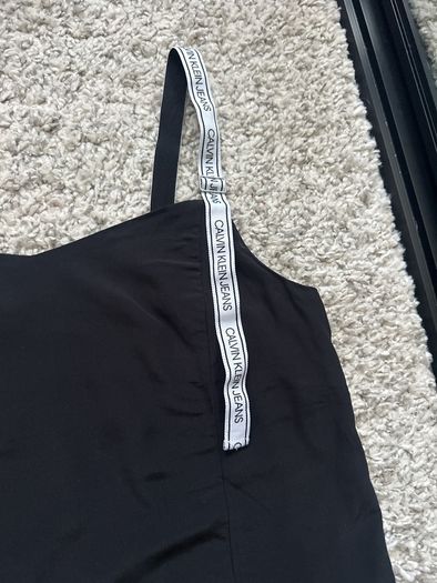 Calvin Klein Jeans black top (S)