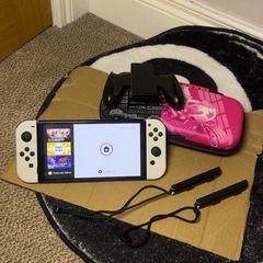 Nintendo Switch 56GB White OLED Bundle
