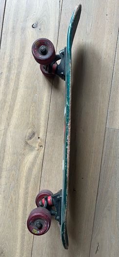 Santa Cruz Sidewalk Screamer mini cruiser