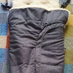 Fellhof lambswool cortina footmuff