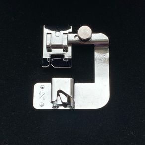 Sewing Machine rolled 4/8 hem presser foot