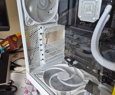 NZXT H6 RGB flow case with Corsair iCUE H150i Elite Capellix XT, Corsair RM850 White (80+ Gold fully modular ATX)