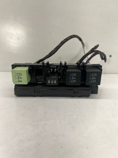 Volkswagen Passat B7 2012 Bcm Body Control Module 3aa937087a A2l11b6s