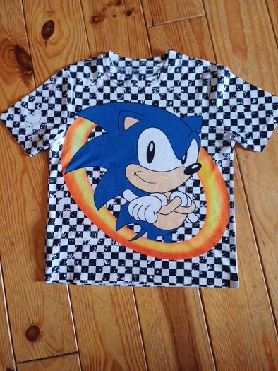 Age 9-10 SONIC Teeshirt