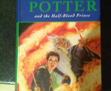 harry potter and the half blood prince first edition hardback book