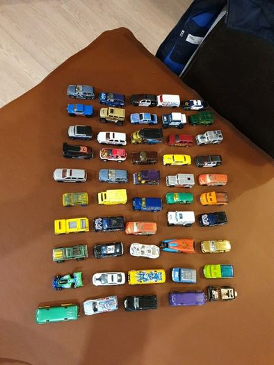 50 x hot wheels