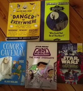 5 Books.  Star Wars x 2 and 3 others