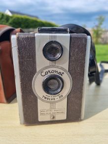 Vintage 1950s Coronet Twelve-20