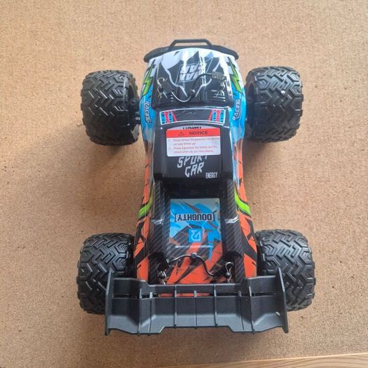 RC Car,4WD, High Speed Off-Road Fun 40km/h