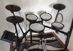 Roland TD-07DMK Drum Set with Pedal
