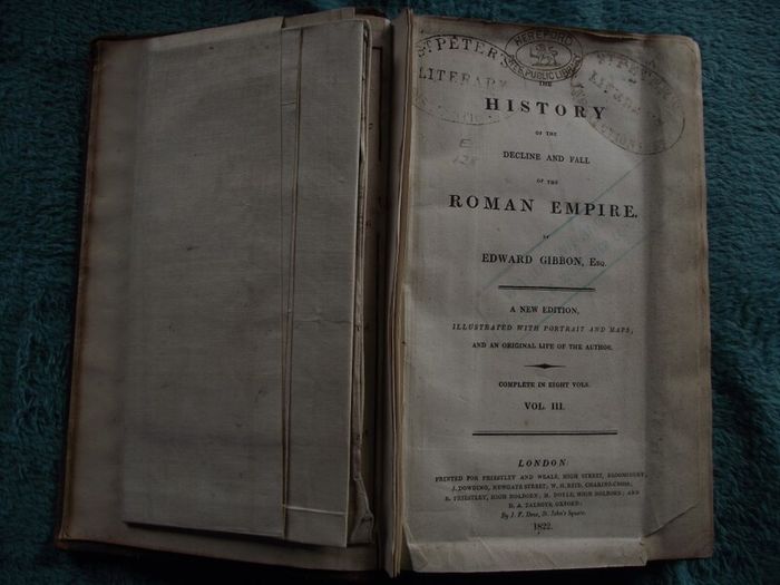 The Decline and Fall of the Roman Empire - Edward Gibbon - Priestley and Weale London - 1822
