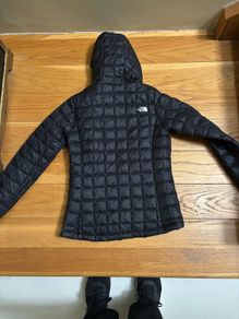 North Face Jacket new Ladies- reduced