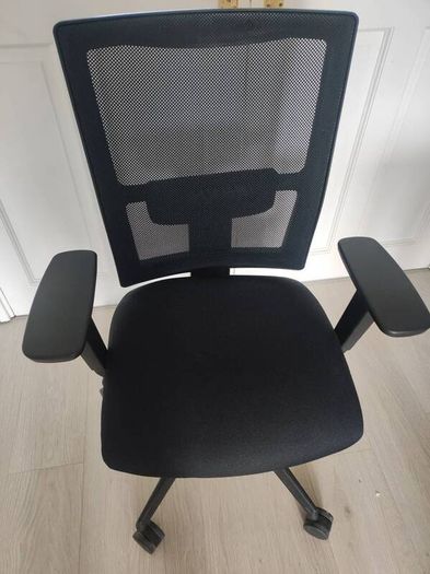 Ergo office chair