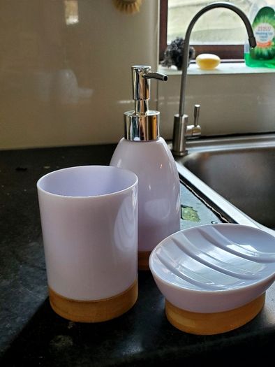 bathroom kit