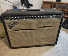 Fender Frontman 212R guitar amplifier