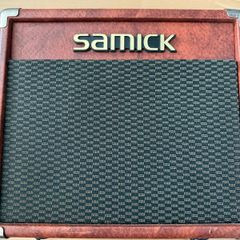 Samick Guitar Amplifier