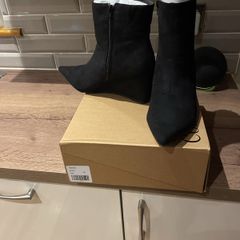 ladies ankle boots