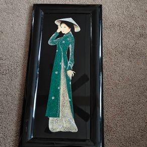 Stunning framed Vietnamese lacquered textured picture