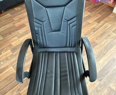 Gaming chair