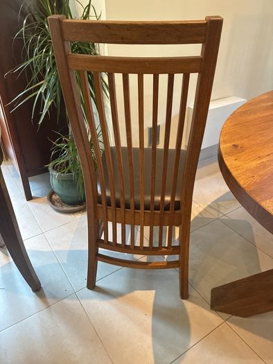 Oak dining  table + 8 chairs + matching sideboard