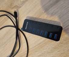 RS Tech Powered USB Hub
