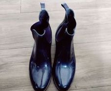 Navy Wellies