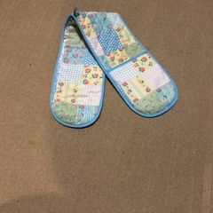 Double oven gloves