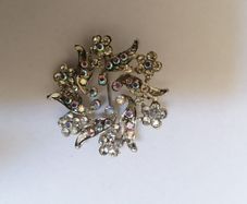 Broach Rainbow Gems Silver Tone