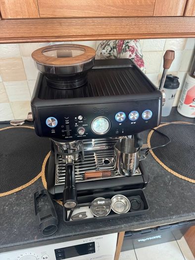 Sage Barista Express Espresso Machine Excellent Condition