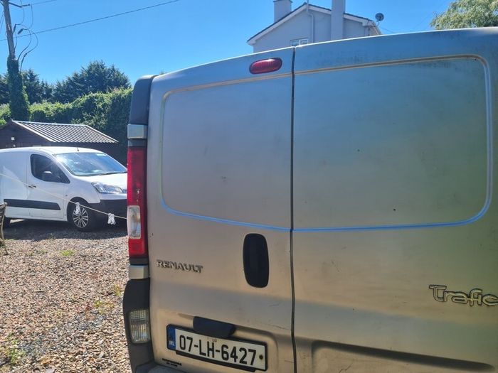 Renault van 2007
