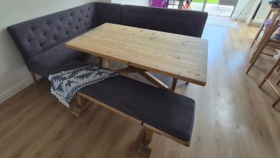 Dining Room table and bench set