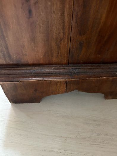 Beautiful slim rustic vintage 10 drawer tallboy in superb condition