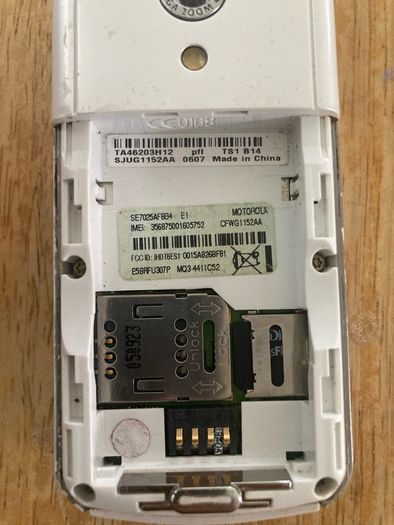 Motorola ROKR iTunes phone