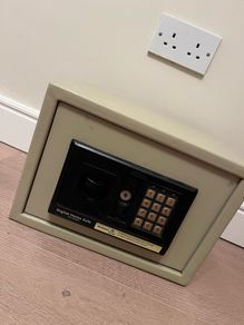 Safe box metal