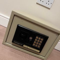 Safe box metal