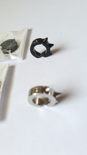 Spike Hoop Earring Stainless Steel Men Women Classic Earrings Steel Magnetic Non-piercing Ear Clips Black & White