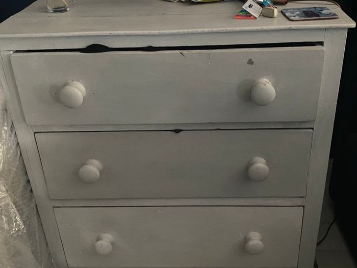 Chalk painted pine chest of drawers