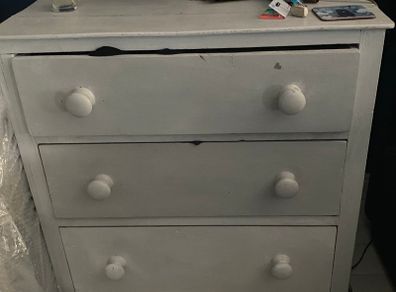 Chalk painted pine chest of drawers