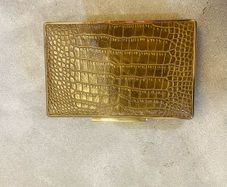 brown/gold clutch