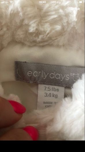 Girls fur coat 7lb